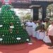 ഒഴിഞ്ഞ ബിയർകുപ്പികൾ ഉപയോ​ഗിച്ച് ​ഗുരുവായൂരിൽ ക്രിസ്മസ് ട്രീ, നഗരസഭക്കെതിരെ പ്രതിഷേധവുമായി യുഡിഎഫ്