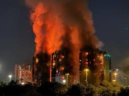 80 വർഷത്തിനിടയിലെ ഏറ്റവും വലിയ അഗ്നിബാധ : തിരിച്ചറിയാതെ 89 മൃതദേഹങ്ങൾ