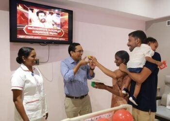 പദ്മഭൂഷൺ നിമിഷത്തിൽ മമ്മൂട്ടിയുടെ  ഒരു വാത്സല്യക്കാഴ്ച,നിറകൺചിരിയോടെ റാഹേൽ