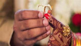 വിവാഹിതയായ 25കാരിയോട് പ്രണയം, ഫോൺ കാളിനെ ചൊല്ലിയുള്ള തർക്കത്തിൽ കൊലപാതകം, താലി ഭർത്താവിന് കൊറിയർ അയച്ച് 22കാരൻ