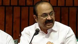 മുഖ്യമന്ത്രിയെ രക്ഷിക്കാൻ സ്പീക്കർ അടിയന്തര പ്രമേയ നോട്ടീസ് റദ്ദാക്കി, ഫണ്ട് കൊള്ളയിൽ കേസ് എടുക്കണം : വി ഡി സതീശൻ