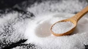 വീടിന് സമീപത്തെ കടകളിലെ ഉപ്പെല്ലാം വാങ്ങിക്കൂട്ടി അമ്മ, ഐസ് കോരിയെടുത്ത് മടുത്ത് അച്ഛൻ; എല്ലാത്തിനും കാരണം മകളുടെ ചെറിയൊരു കയ്യബദ്ധം