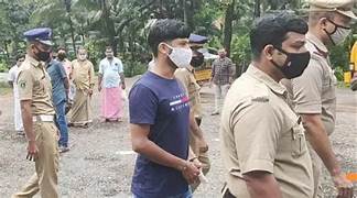 18 വയസുളള മകളെയും ബന്ധുവിനെയും വെട്ടിക്കൊലപ്പെടുത്തിയ സംഭവം, പ്രതിയെ 5 ദിവസത്തേക്ക് കസ്റ്റഡിയിൽ വാങ്ങി പൊലീസ്, ഇന്ന് തെളിവെടുപ്പ് നടത്തും