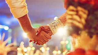 വിവാഹ മേളം ഉയരേണ്ട വീട്ടിൽ ചിതയൊരുക്കേണ്ട അവസ്ഥ, വിവാഹത്തിന് മണിക്കൂറുകൾക്ക് ജീവനൊടുക്കി സഹോദരിമാർ