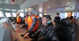 അടങ്ങിയിരിക്കാതെ കിം ജോങ് ഉൻ; യുദ്ധക്കപ്പലിൽ സന്ദർശനം