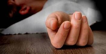 കാമുകന് വേണ്ടി പൊലീസുകാരനായ അച്ഛനെ മിൽക് ഷേയ്കിൽ വിഷം കലക്കി കൊന്നു, പ്രേമം പൊളിഞ്ഞു, 3 വർഷത്തിന് ശേഷം ക്രൂരത പുറത്തായി