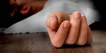 കാമുകന് വേണ്ടി പൊലീസുകാരനായ അച്ഛനെ മിൽക് ഷേയ്കിൽ വിഷം കലക്കി കൊന്നു, പ്രേമം പൊളിഞ്ഞു, 3 വർഷത്തിന് ശേഷം ക്രൂരത പുറത്തായി