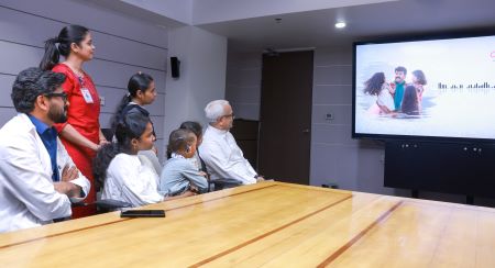 ശബ്ദങ്ങളുടെ ലോകത്തേക്ക് സ്വന്തം ശബ്ദത്തിൽ ആഞ്ചലോയെ ക്ഷണിച്ച് മമ്മൂട്ടി; കാതോട് കാതോരം ആദ്യ ശസ്ത്രക്രിയ വിജയകരം