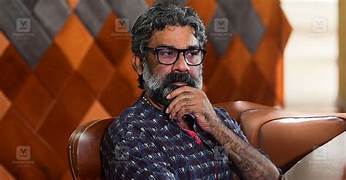 ലൈഗിക അതിക്രമ കേസ്: ജാമ്യ വ്യവസ്ഥയിൽ ഇളവ് തേടി സംവിധായകൻ രഞ്ജിത്; ജില്ല വിട്ട് പുറത്തുപോകാൻ അനുവദിക്കണമെന്ന് ആവശ്യം