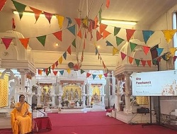 ഹൈന്ദവ ക്ഷേത്രം 40 വർഷമായി പ്രവർത്തിക്കുന്ന കെട്ടിടം; പള്ളി നിർമിക്കാനായി ഇസ്ലാമിക സംഘടനയ്ക്ക് വിറ്റ് യുകെയിലെ നഗരസഭ; വിവാദം