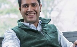 സൂം കോളിൽ പിരിച്ച് വിട്ടത് 900 പേരെ, ഇന്ത്യൻ സിഇഒയെ സ്വന്തം കമ്പനിയിൽ നിന്ന് പിരിച്ചുവിട്ടു, ചതിയെന്ന് വിശാൽ ഗാർഗ്
