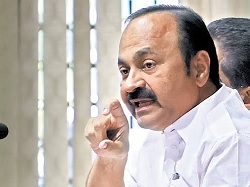കൊച്ചി മെട്രോയുടെ പേരുമാറ്റൽ സർക്കാർ പരിഗണനയിലില്ല : മുഖ്യമന്ത്രി