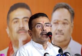 ‘പശുക്കളെ സംരക്ഷിക്കും, സന്യാസികളെ അപമാനിക്കുന്നവരെ ജയിലിലടയ്ക്കും’; ബംഗാളിൽ കാറ്റ് മാറിയെന്ന് സുവേന്ദു
