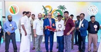 സൗദി അറേബ്യയിലെ ഇന്ത്യൻ അംബാസഡർക്ക് കൊയിലാണ്ടി നാട്ടുക്കൂട്ടം സ്വീകരണം നൽകി